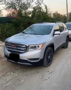GMC Acadia